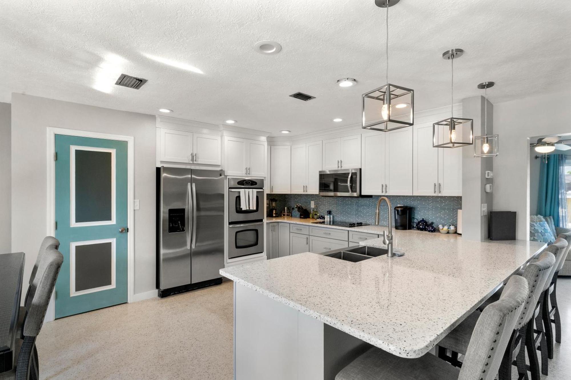 Casa Di Amici - Canal & Pool Home Close To Ami! Bradenton Exterior photo