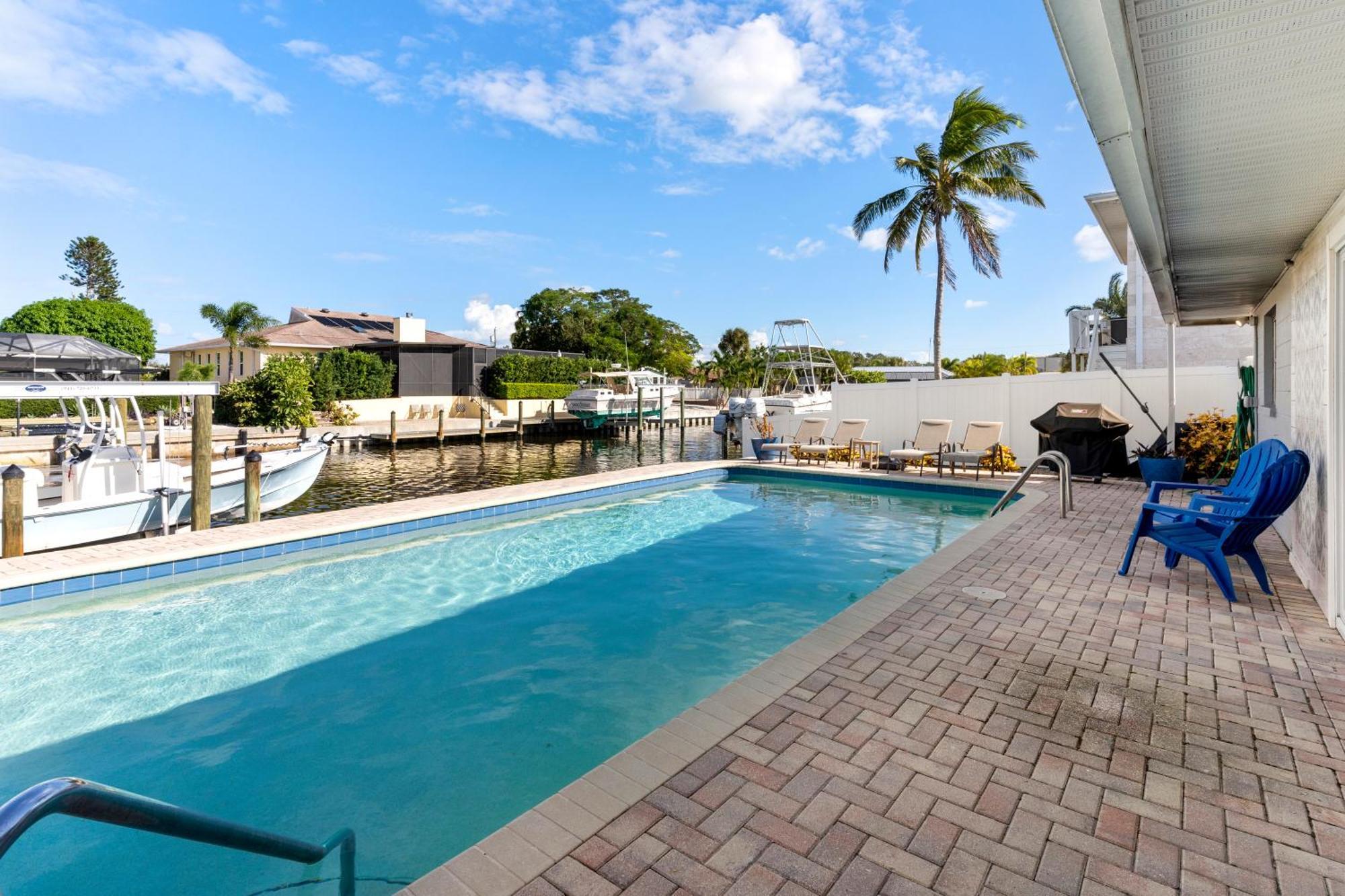 Casa Di Amici - Canal & Pool Home Close To Ami! Bradenton Exterior photo